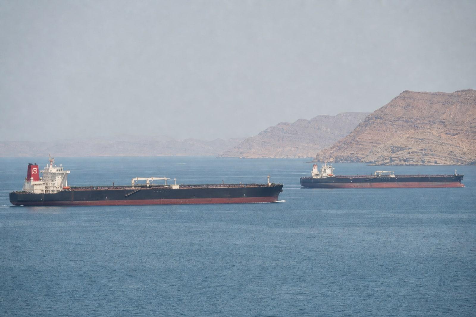 Déi vun ADNOC L&S bedriwwe VLCCen Al Bahyah a Mombasa B an der Strooss vun Hormus